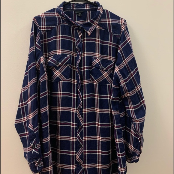 Flannel button down - Picture 1 of 1